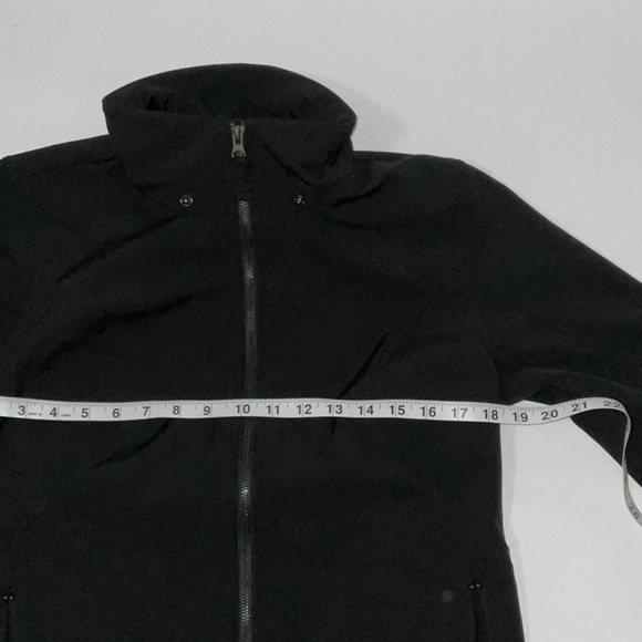 💲Eddie Bauer Coat, Size Unkown - Picture 10 of 13